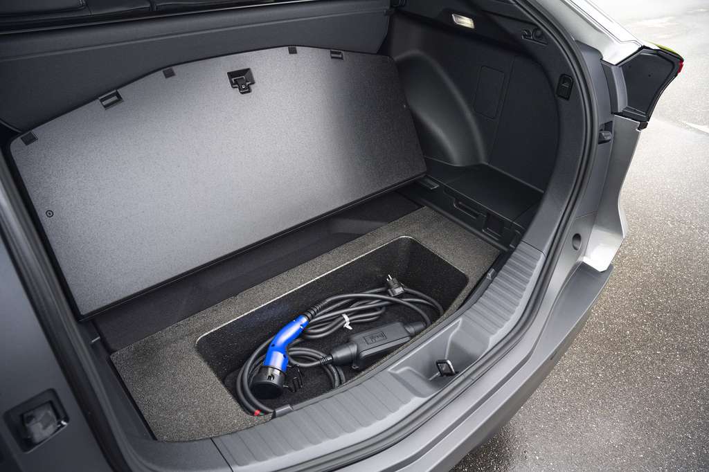 , Cela circule sur internet  : Essai : Toyota bZ4X, le SUV électrique réconfortant