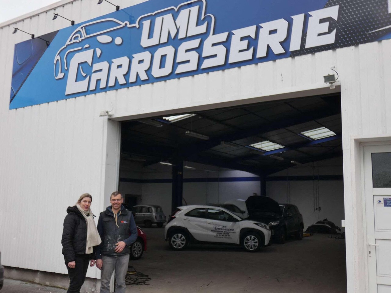 La carrosserie a ouvert sur la zone Louis-Delaporte à Rouxmesnil-Bouteilles (Seine-Maritime).
